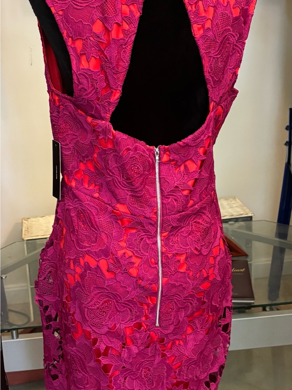 Roses Are Ready Red and Magenta Lace Midi Dress size XL - Picture 8 of 10